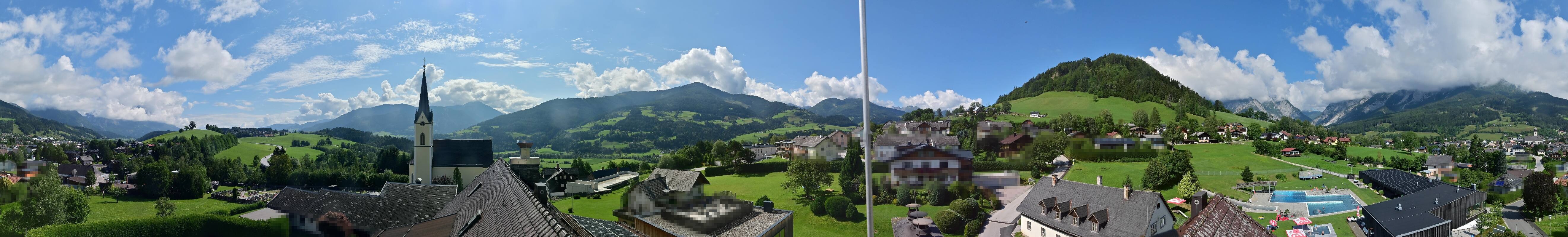 Archiv Foto Webcam Gröbming: Kirche und Panoramabad