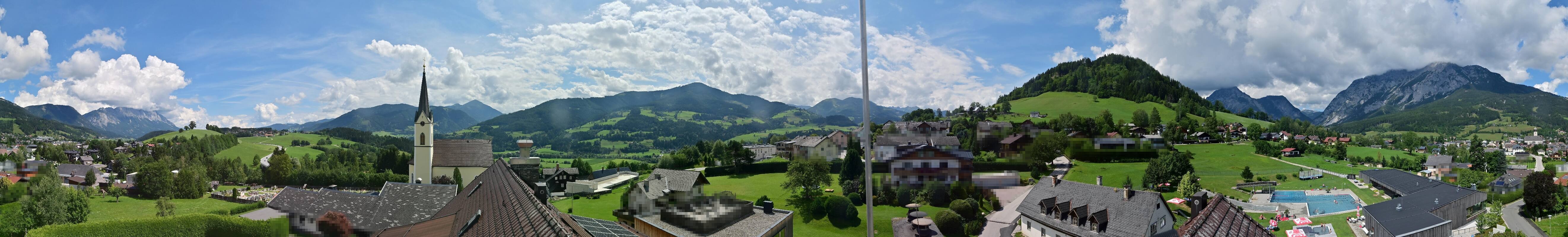 Archiv Foto Webcam Gröbming: Kirche und Panoramabad