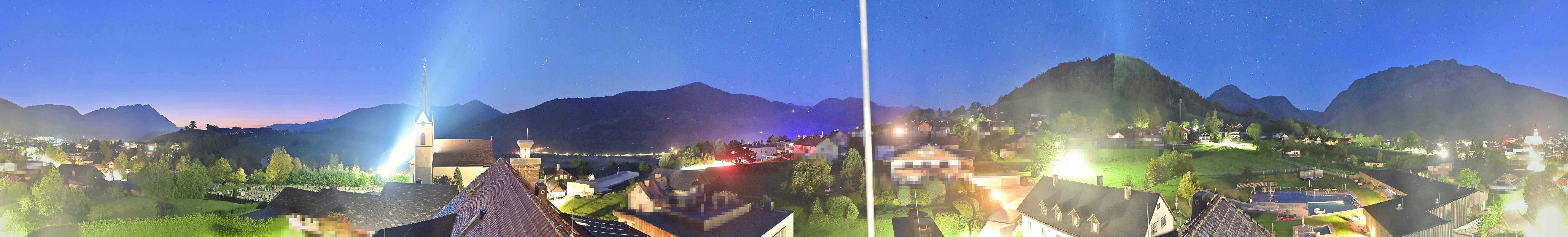 Archiv Foto Webcam Gröbming: Kirche und Panoramabad