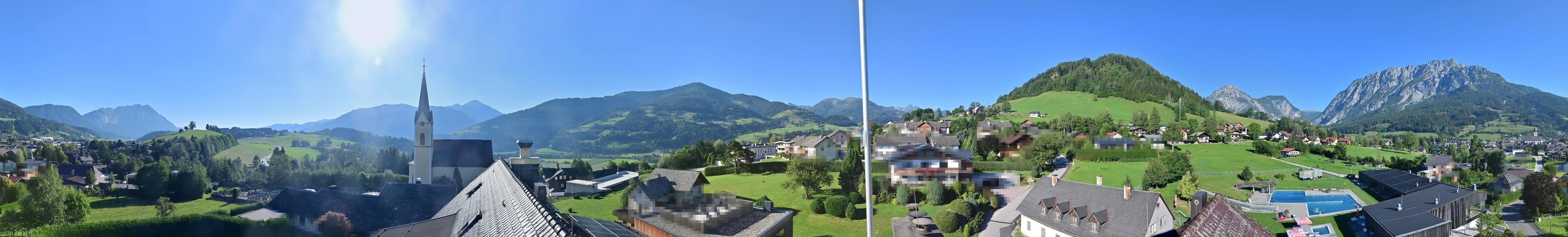 Archiv Foto Webcam Gröbming: Kirche und Panoramabad