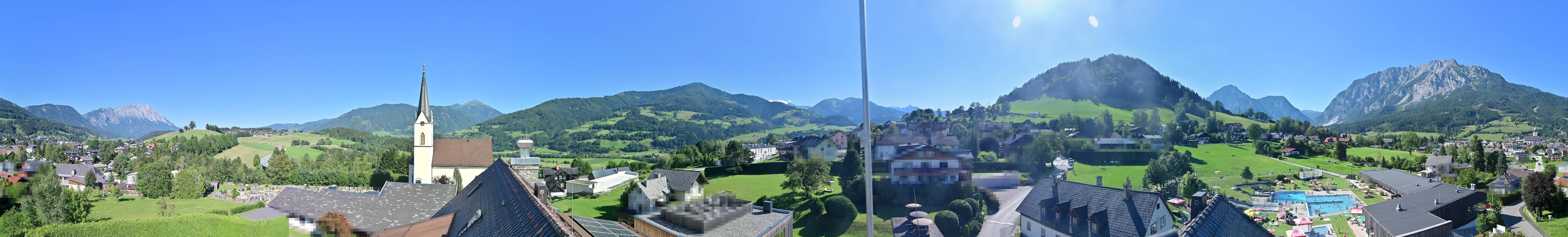Archiv Foto Webcam Gröbming: Kirche und Panoramabad