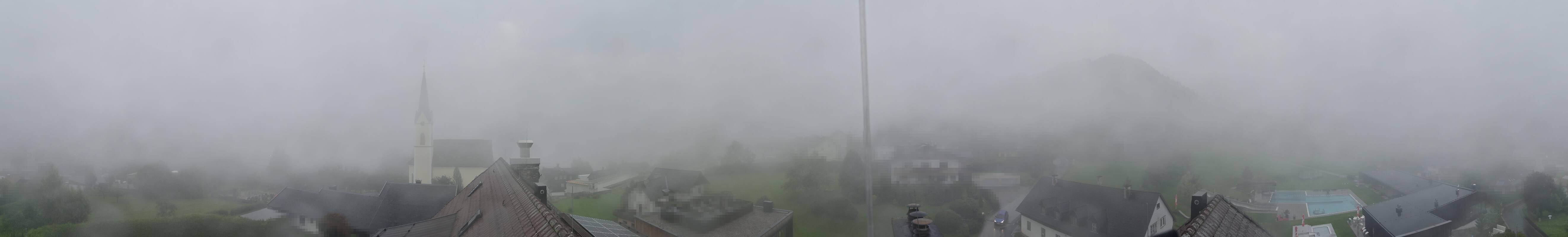 Archiv Foto Webcam Gröbming: Kirche und Panoramabad