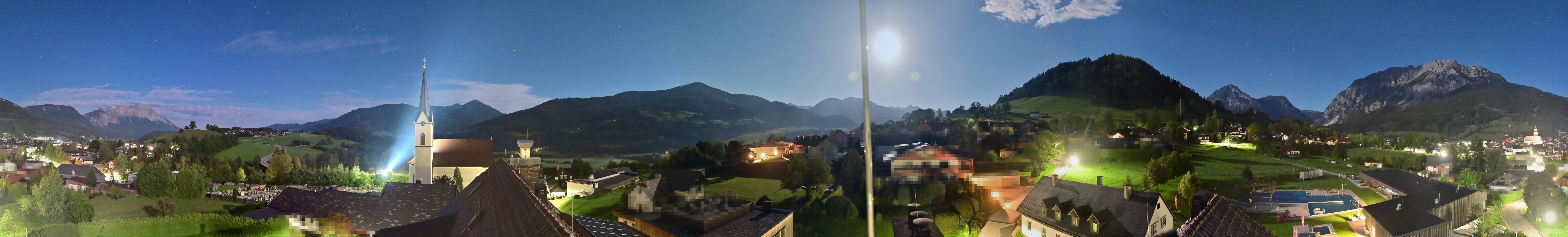 Archiv Foto Webcam Gröbming: Kirche und Panoramabad