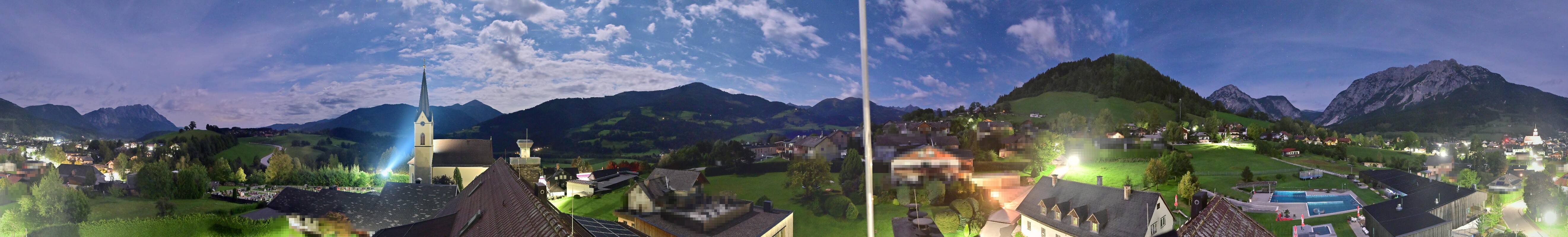 Archiv Foto Webcam Gröbming: Kirche und Panoramabad