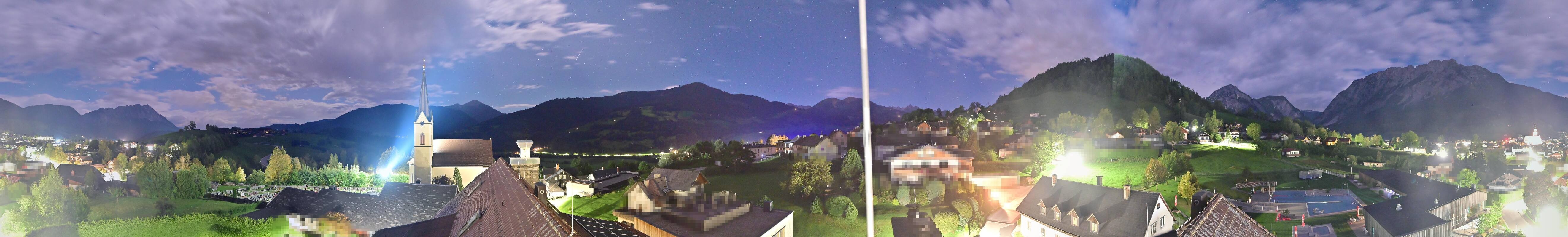 Archiv Foto Webcam Gröbming: Kirche und Panoramabad