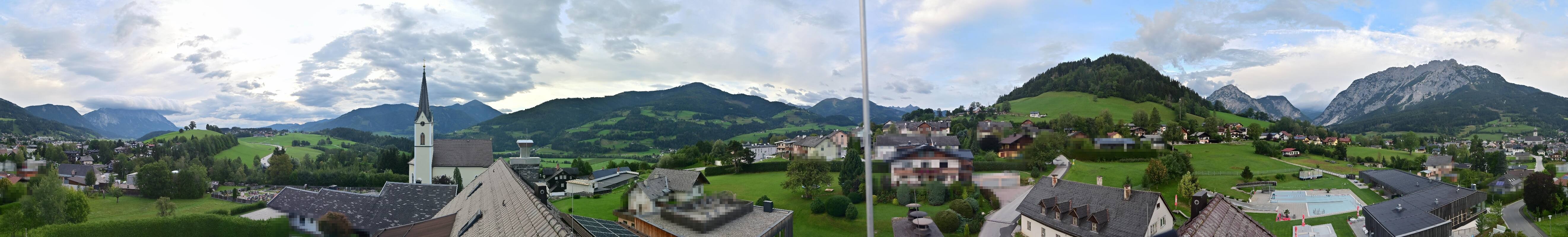 Archiv Foto Webcam Gröbming: Kirche und Panoramabad