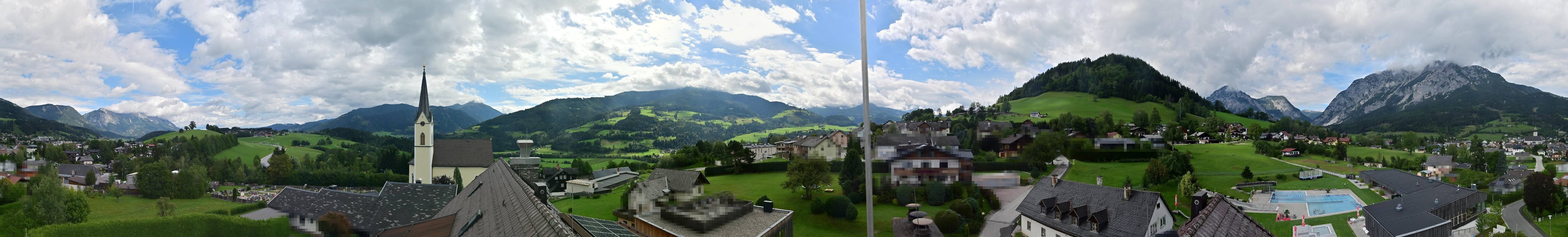 Archiv Foto Webcam Gröbming: Kirche und Panoramabad