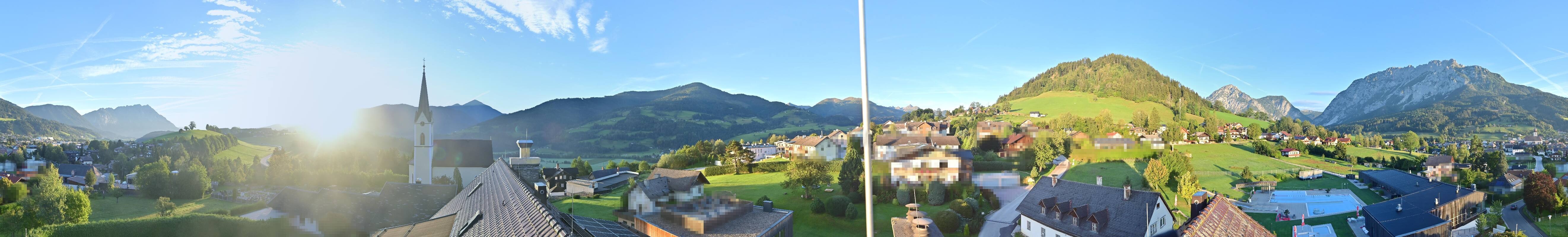Archiv Foto Webcam Gröbming: Kirche und Panoramabad