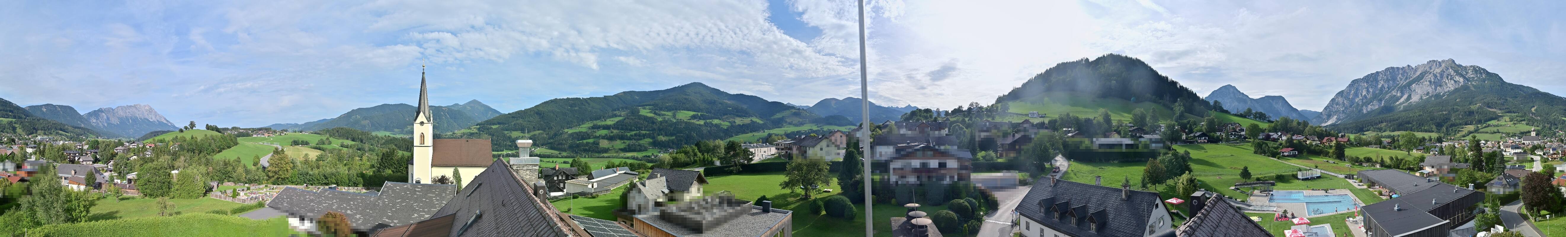 Archiv Foto Webcam Gröbming: Kirche und Panoramabad