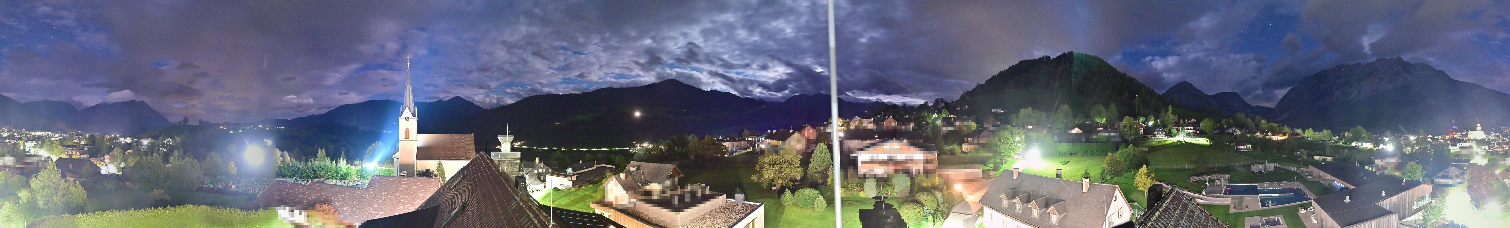 Archiv Foto Webcam Gröbming: Kirche und Panoramabad