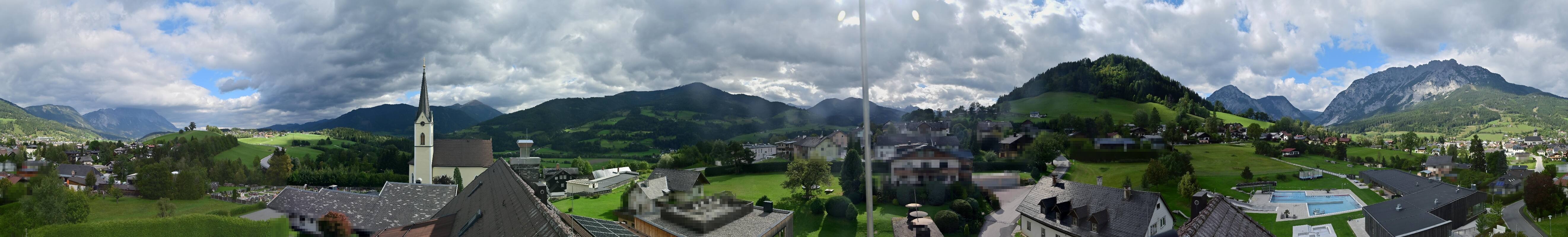 Archiv Foto Webcam Gröbming: Kirche und Panoramabad