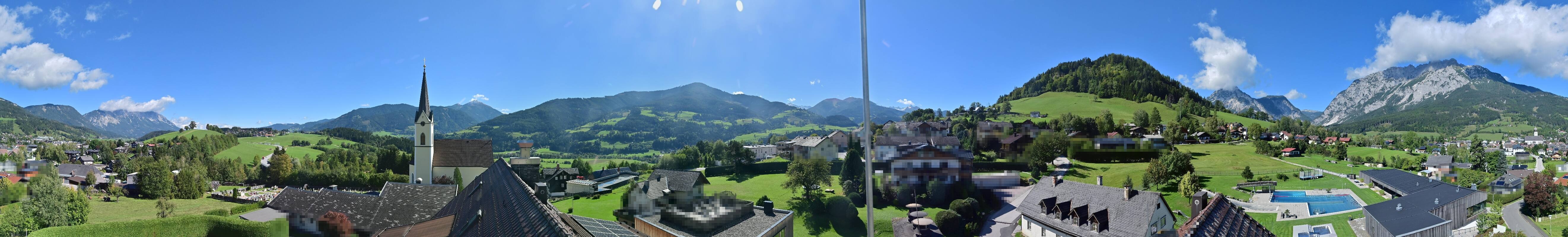 Archiv Foto Webcam Gröbming: Kirche und Panoramabad