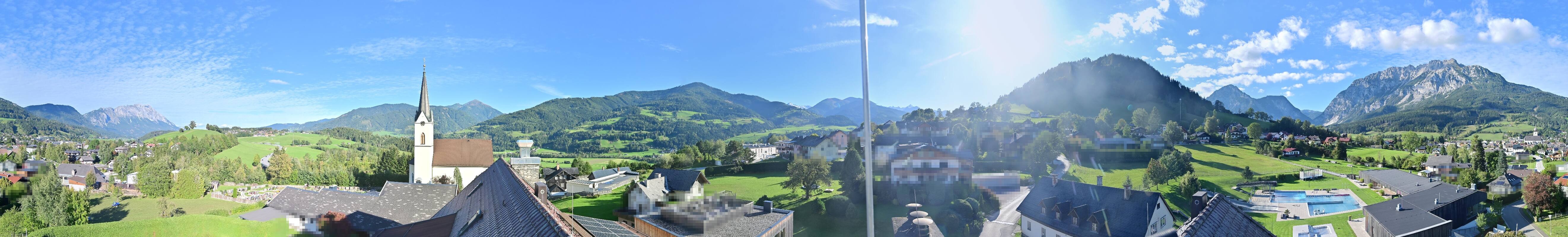 Archiv Foto Webcam Gröbming: Kirche und Panoramabad