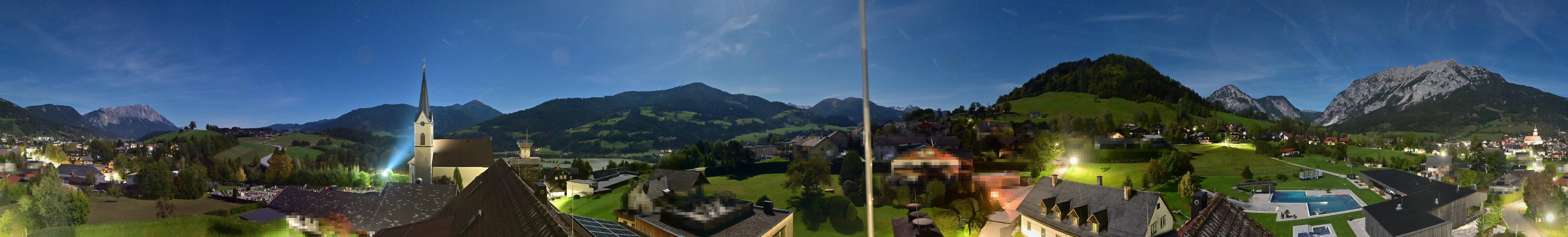 Archiv Foto Webcam Gröbming: Kirche und Panoramabad