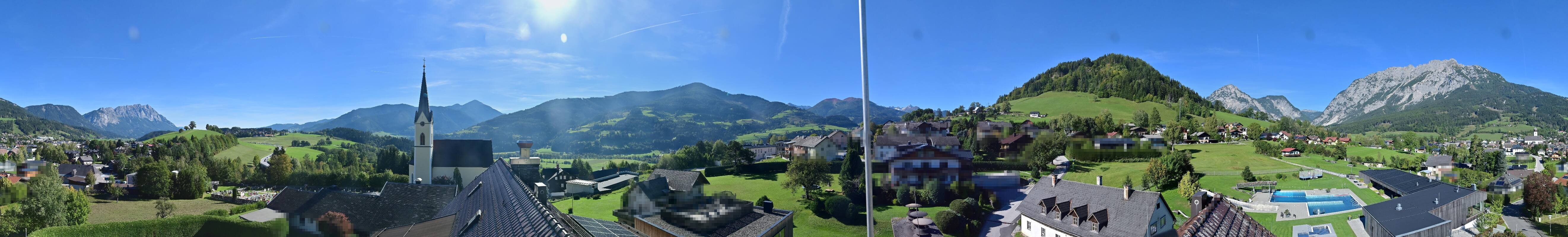 Archiv Foto Webcam Gröbming: Kirche und Panoramabad