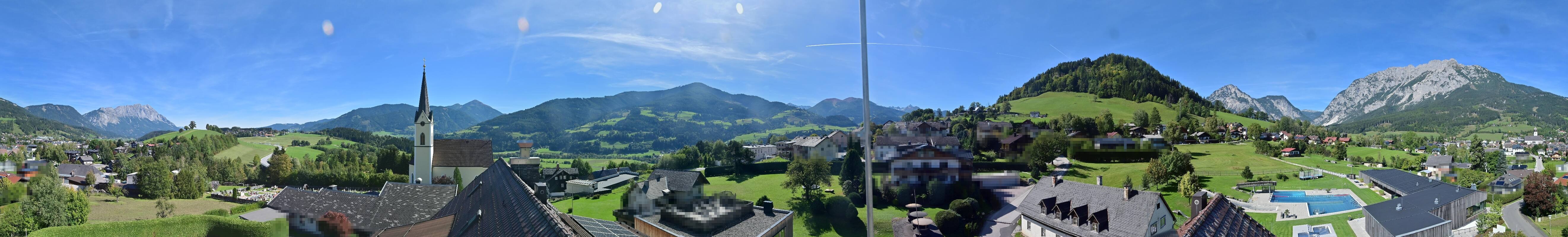 Archiv Foto Webcam Gröbming: Kirche und Panoramabad