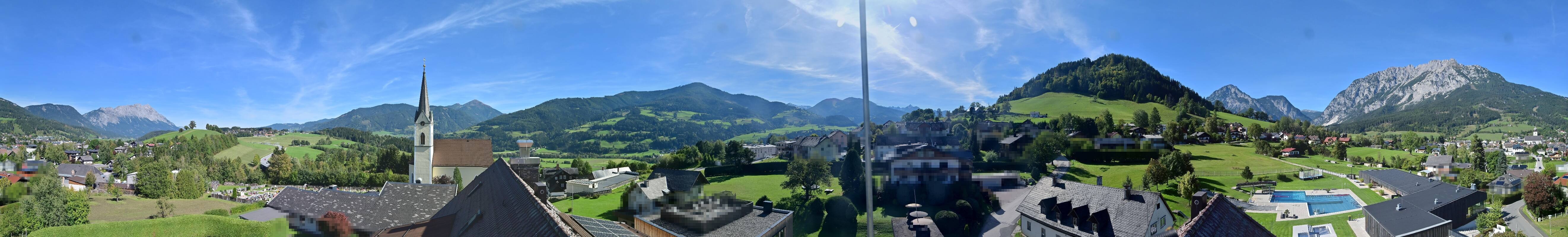 Archiv Foto Webcam Gröbming: Kirche und Panoramabad
