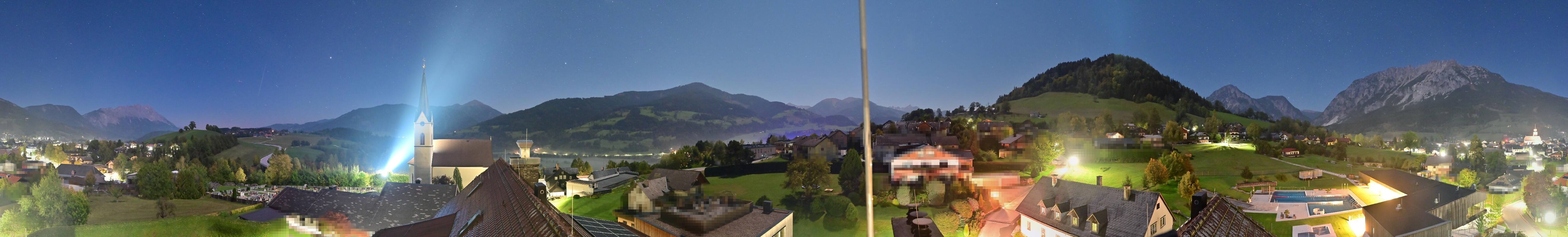 Archiv Foto Webcam Gröbming: Kirche und Panoramabad