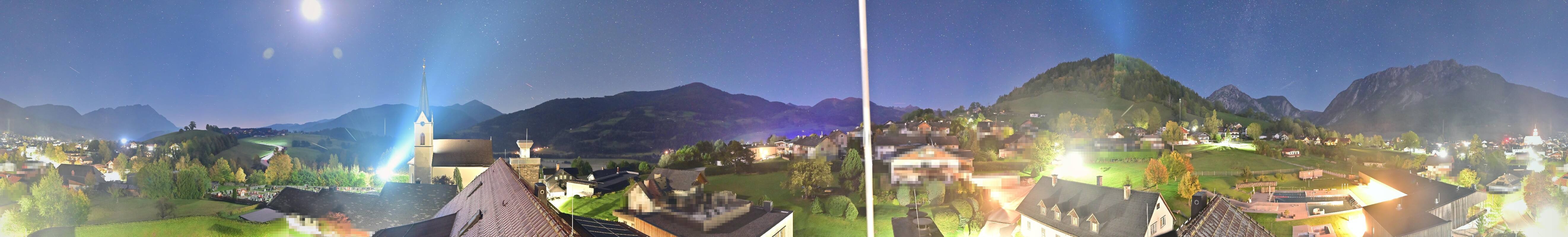 Archiv Foto Webcam Gröbming: Kirche und Panoramabad
