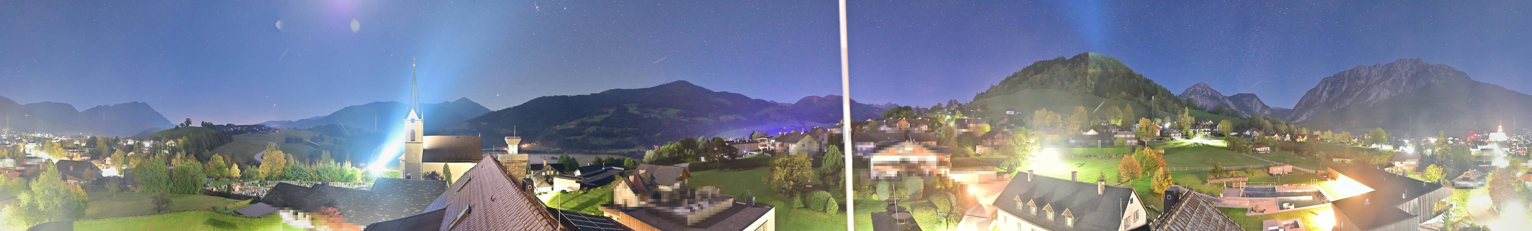 Archiv Foto Webcam Gröbming: Kirche und Panoramabad