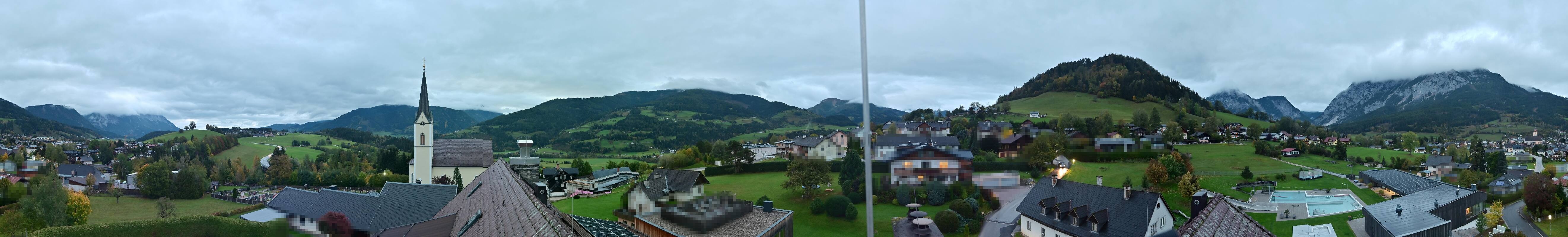 Archiv Foto Webcam Gröbming: Kirche und Panoramabad