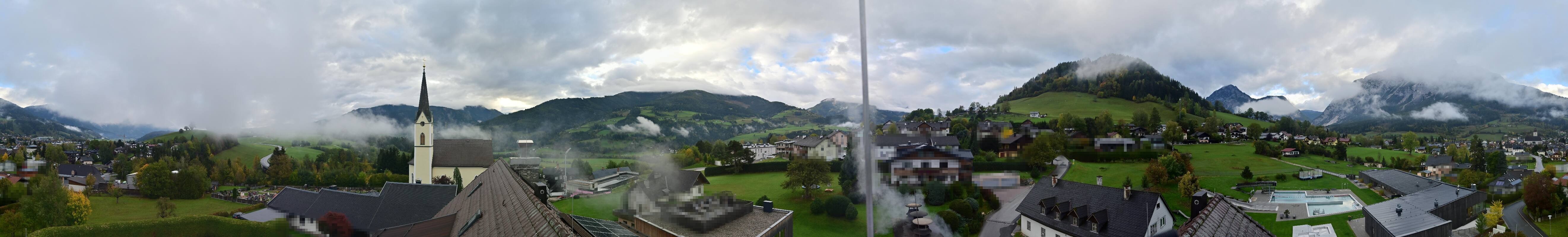 Archiv Foto Webcam Gröbming: Kirche und Panoramabad