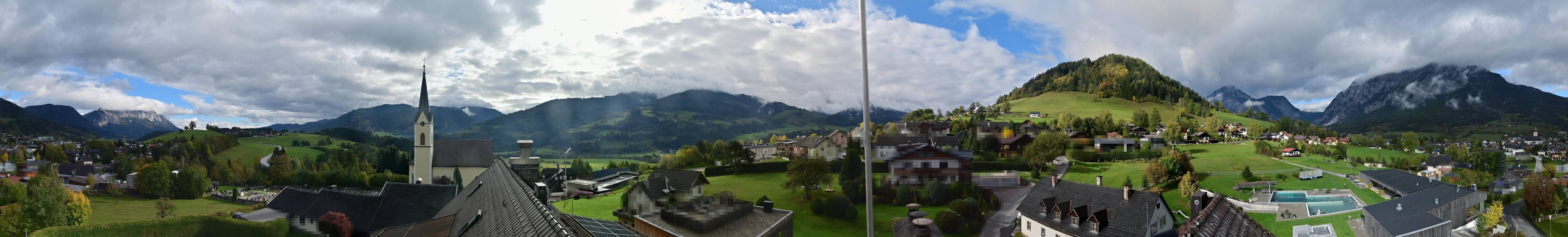 Archiv Foto Webcam Gröbming: Kirche und Panoramabad