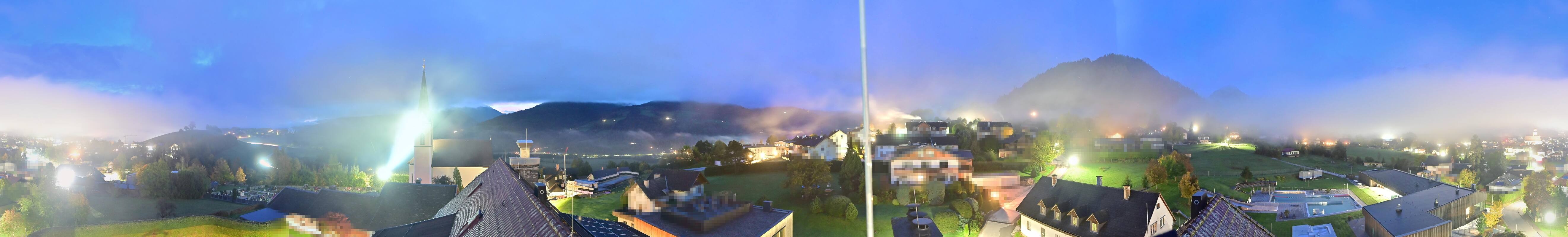 Archiv Foto Webcam Gröbming: Kirche und Panoramabad