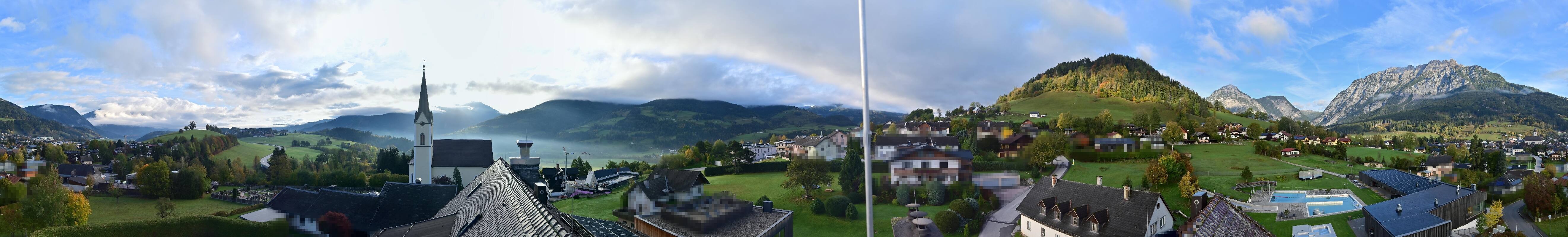 Archiv Foto Webcam Gröbming: Kirche und Panoramabad