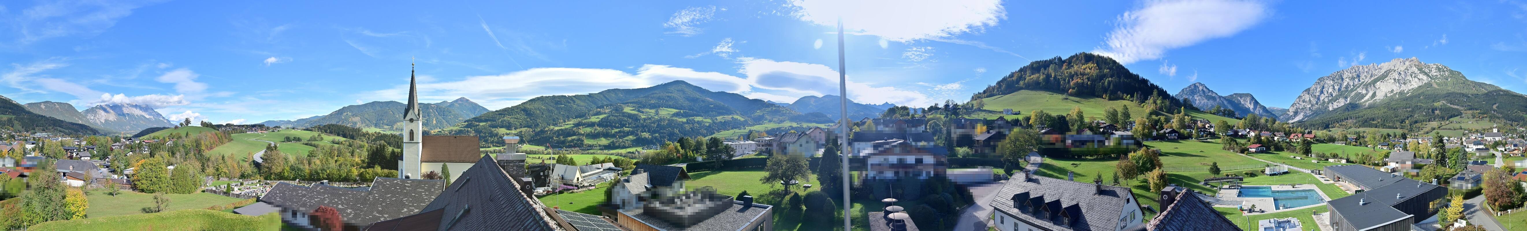 Archiv Foto Webcam Gröbming: Kirche und Panoramabad