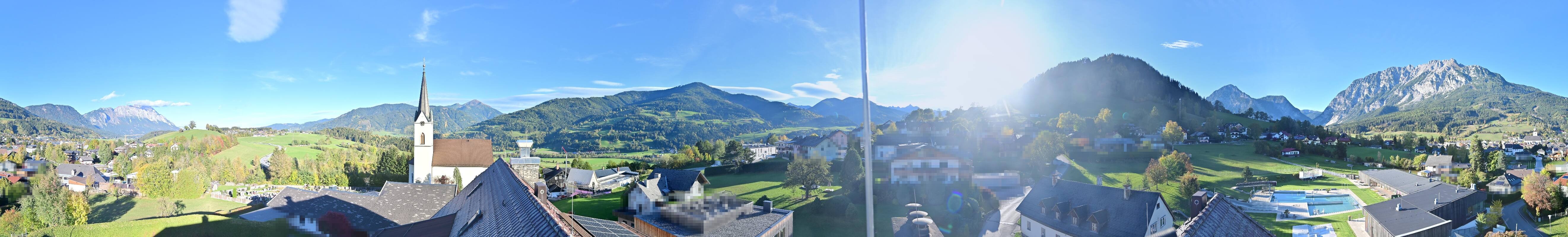 Archiv Foto Webcam Gröbming: Kirche und Panoramabad
