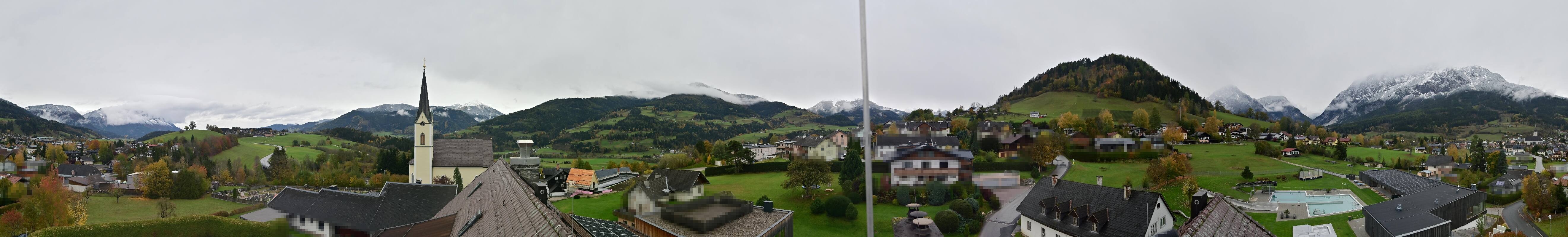 Archiv Foto Webcam Gröbming: Kirche und Panoramabad
