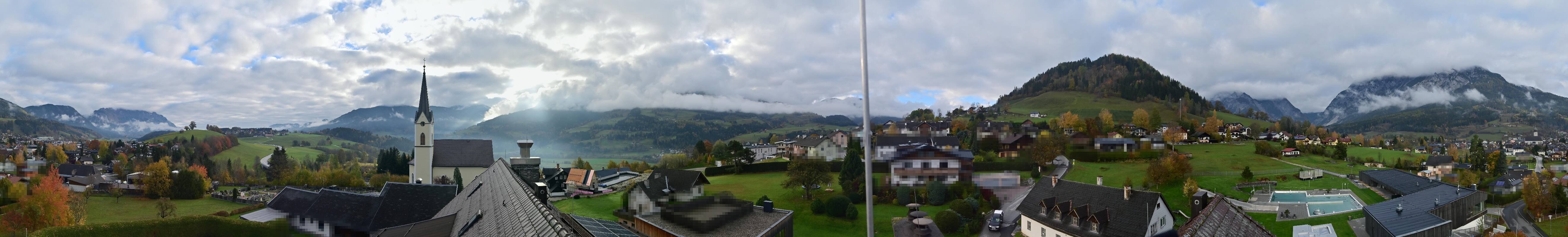 Archiv Foto Webcam Gröbming: Kirche und Panoramabad