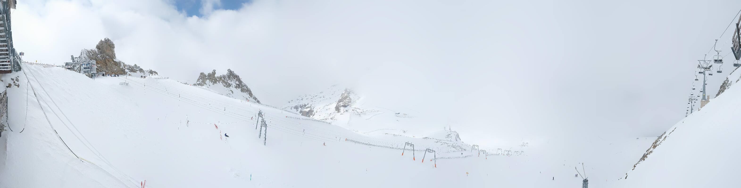 Archived image Webcam Hintertux Glacier - View from Gefrorene Wand
