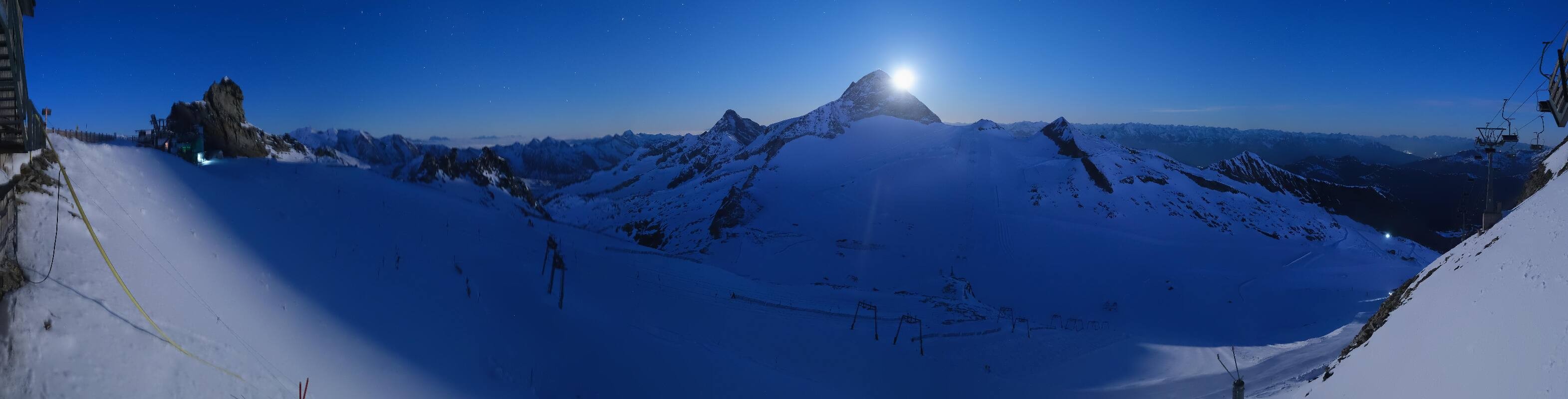 Archiv Foto Webcam Hintertuxer Gletscher - Ausblick Gefrorene Wand
