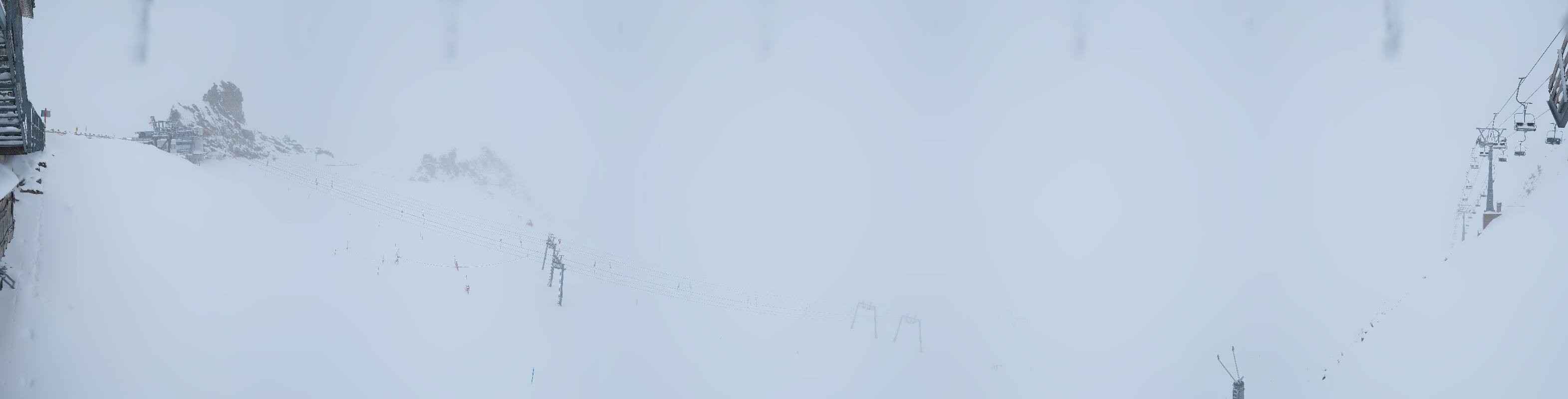 Archived image Webcam Hintertux Glacier - View from Gefrorene Wand