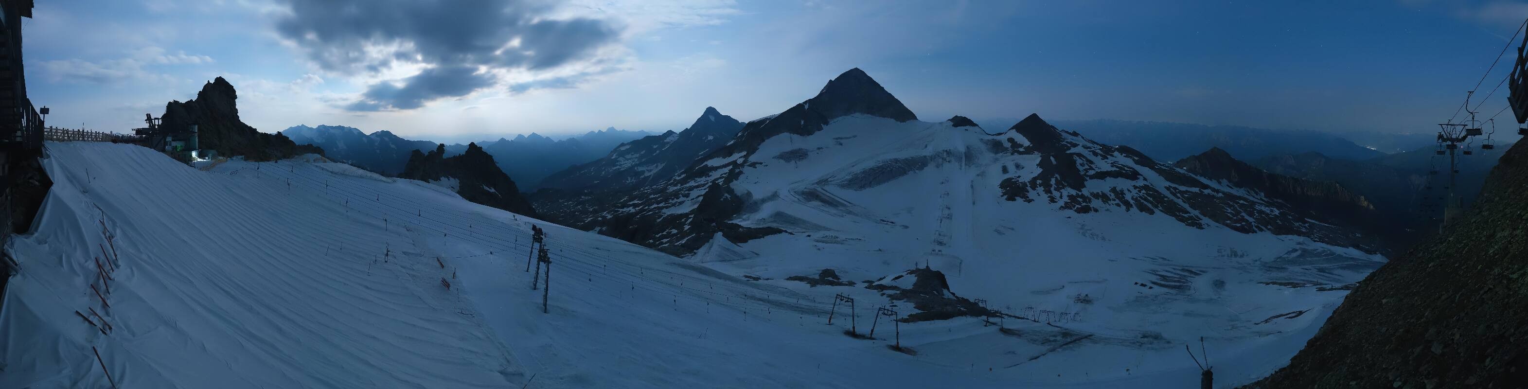 Archiv Foto Webcam Hintertuxer Gletscher - Ausblick Gefrorene Wand