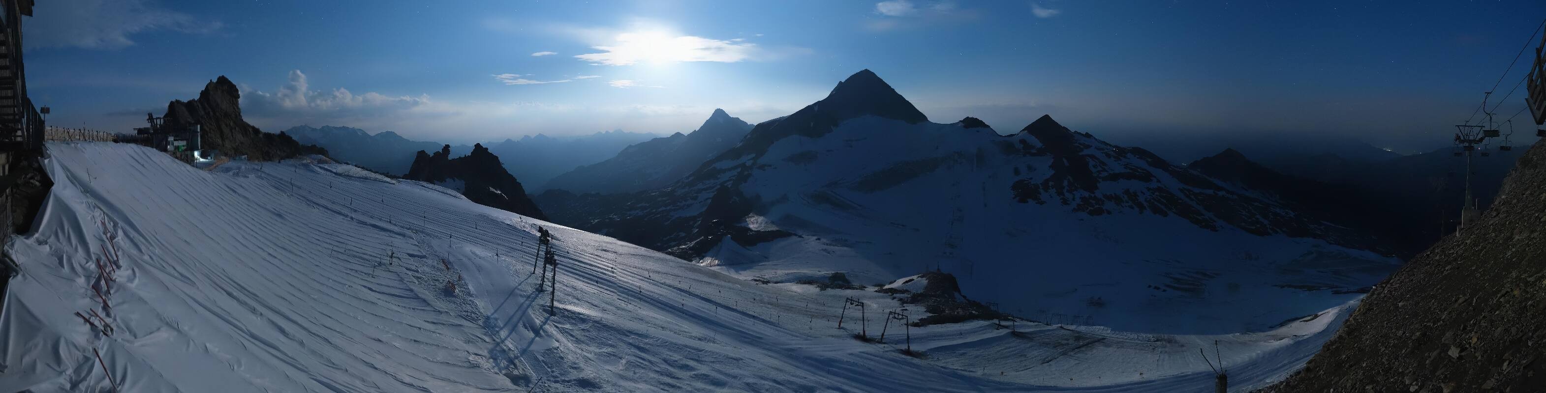 Archiv Foto Webcam Hintertuxer Gletscher - Ausblick Gefrorene Wand