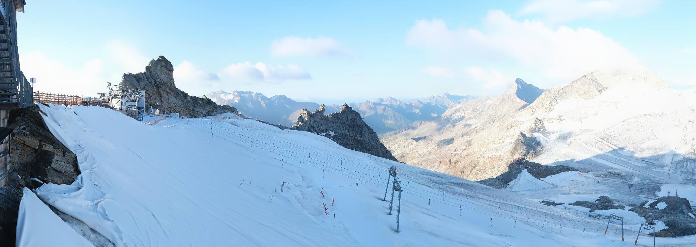 Archiv Foto Webcam Hintertuxer Gletscher - Ausblick Gefrorene Wand
