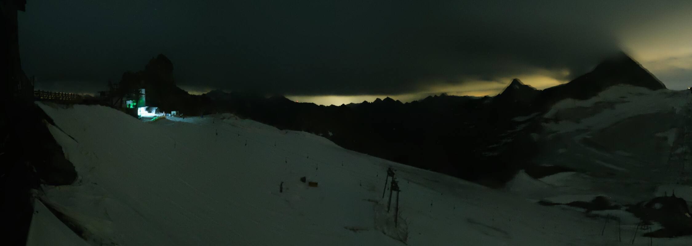 Archiv Foto Webcam Hintertuxer Gletscher - Ausblick Gefrorene Wand