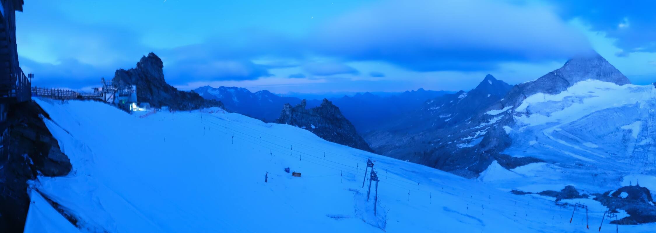 Archiv Foto Webcam Hintertuxer Gletscher - Ausblick Gefrorene Wand