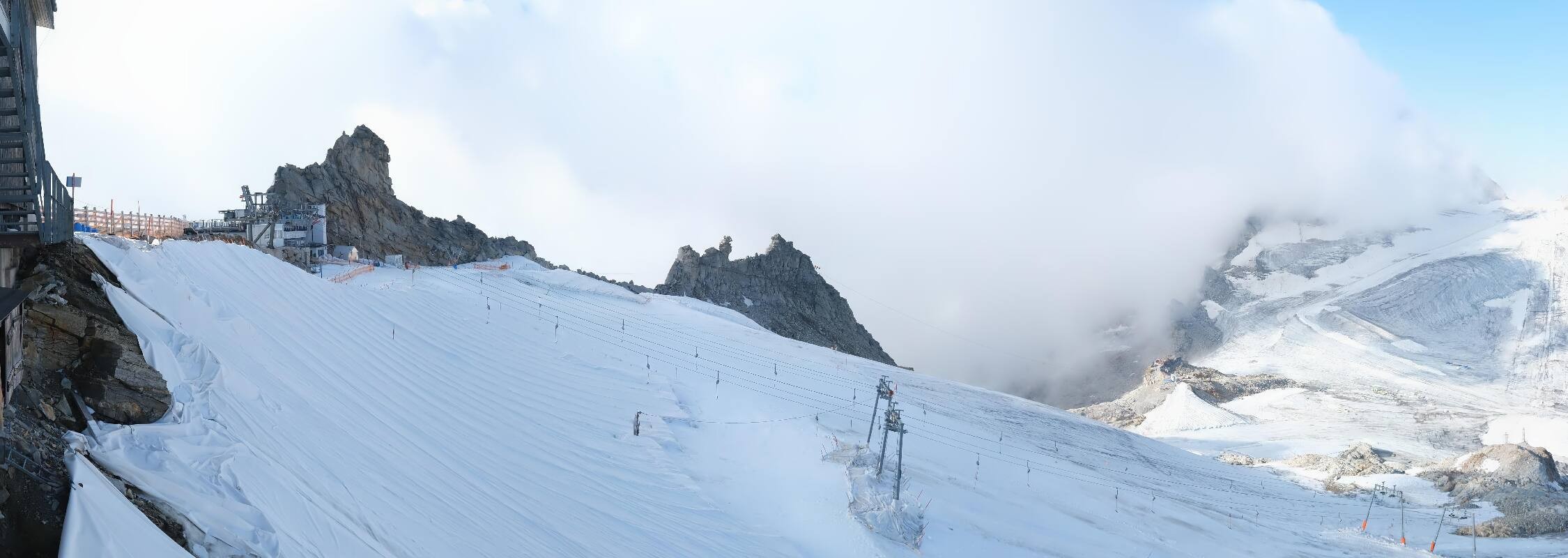 Archiv Foto Webcam Hintertuxer Gletscher - Ausblick Gefrorene Wand