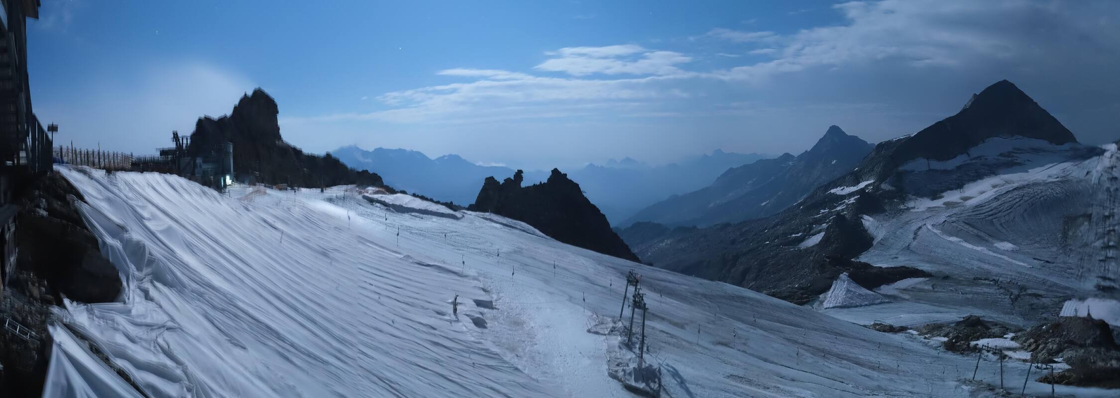 Archiv Foto Webcam Hintertuxer Gletscher - Ausblick Gefrorene Wand