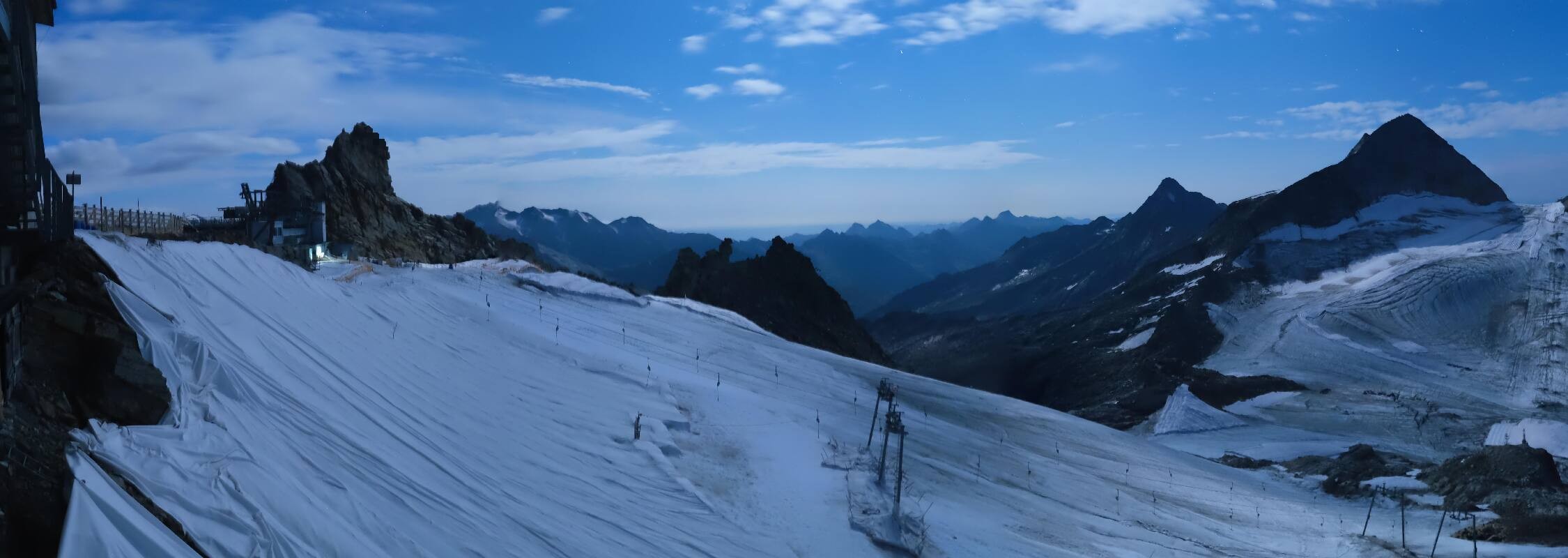 Archiv Foto Webcam Hintertuxer Gletscher - Ausblick Gefrorene Wand