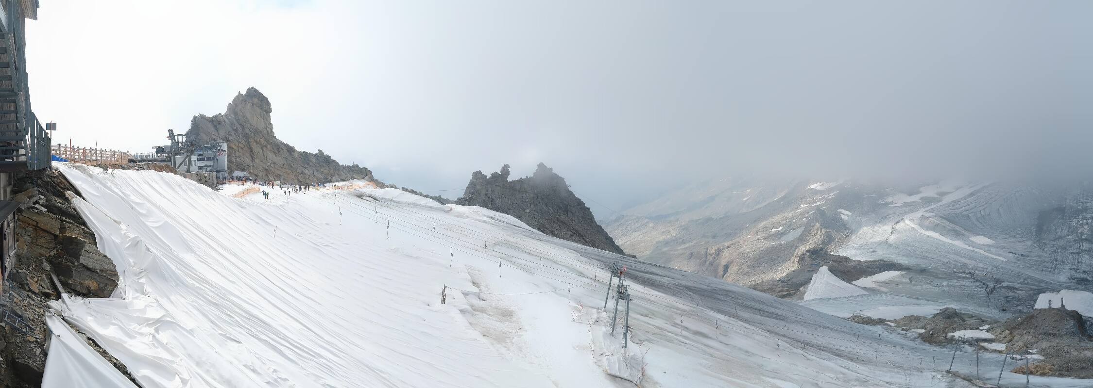 Archiv Foto Webcam Hintertuxer Gletscher - Ausblick Gefrorene Wand