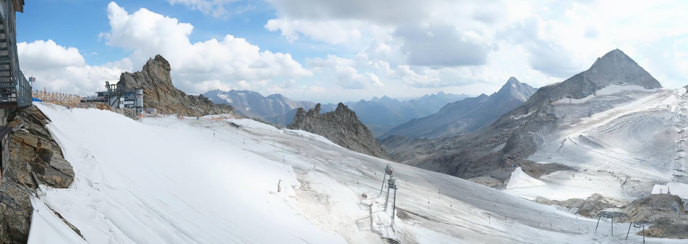 Archiv Foto Webcam Hintertuxer Gletscher - Ausblick Gefrorene Wand