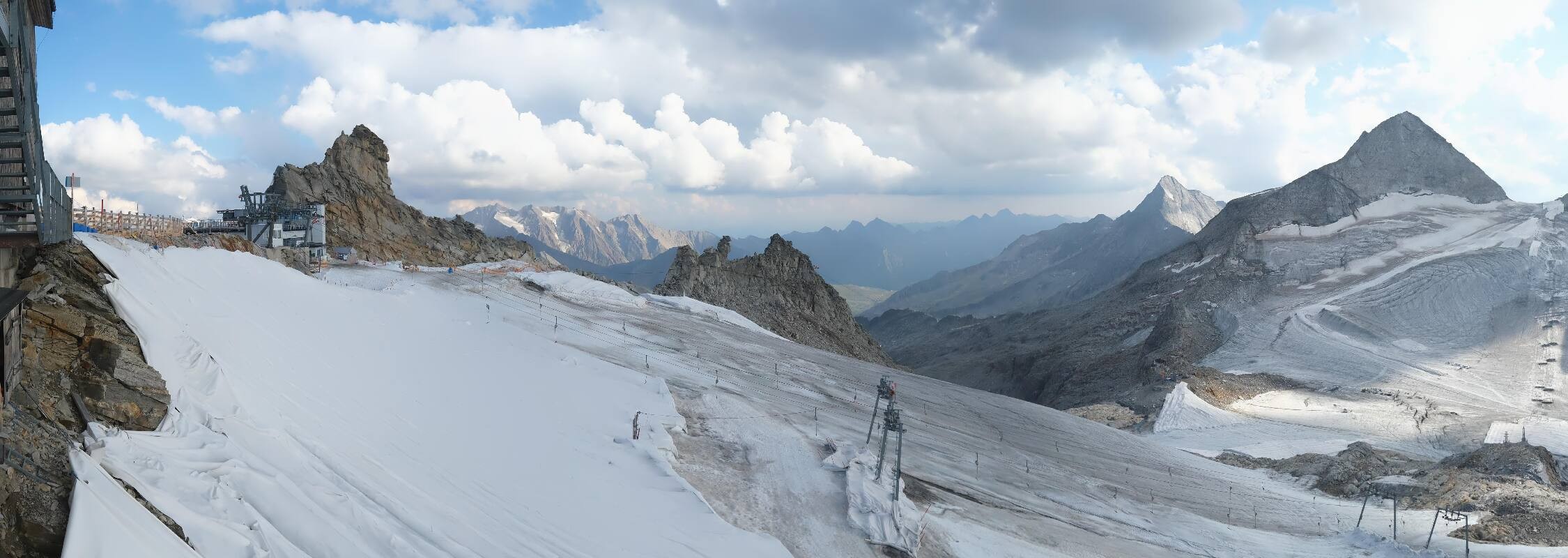 Archiv Foto Webcam Hintertuxer Gletscher - Ausblick Gefrorene Wand