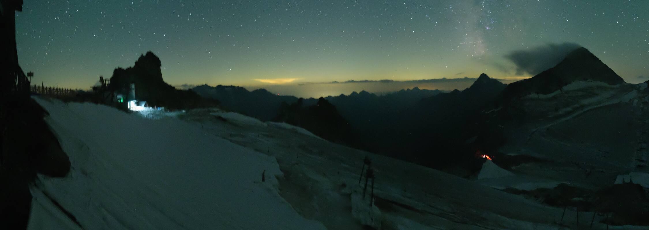 Archiv Foto Webcam Hintertuxer Gletscher - Ausblick Gefrorene Wand