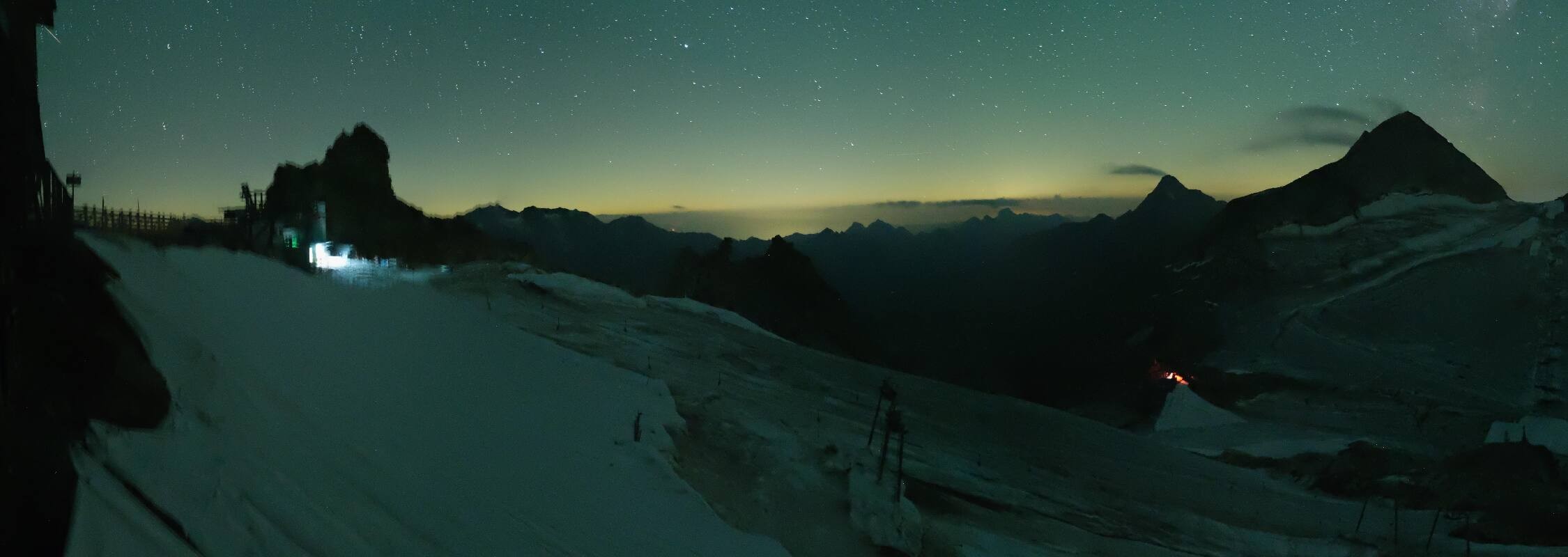 Archiv Foto Webcam Hintertuxer Gletscher - Ausblick Gefrorene Wand