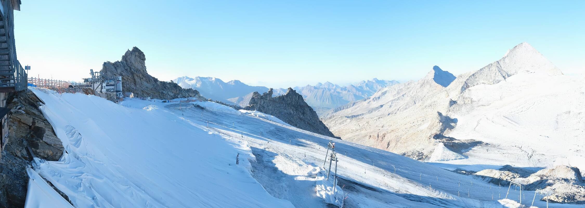 Archiv Foto Webcam Hintertuxer Gletscher - Ausblick Gefrorene Wand